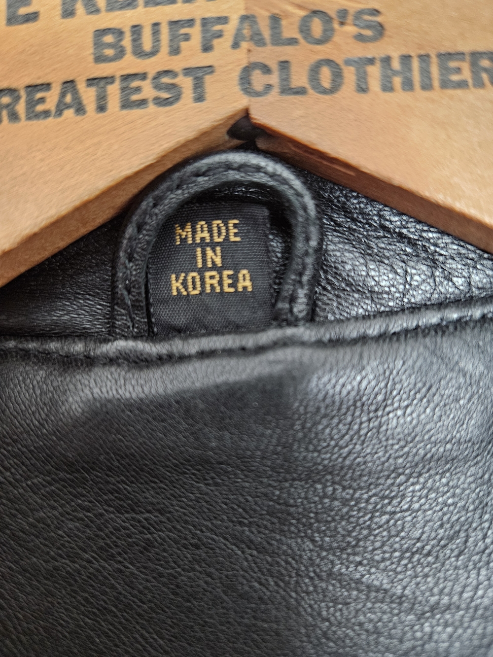 Vintage Classic Black Leather Double-Breasted Coat - Cognac Brand - Picture 9 of 9